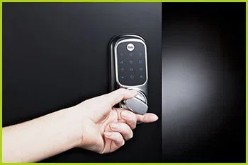 Expert Locksmith Services North Las Vegas, NV 702-991-3552 Expert Locksmith Services North Las Vegas, NV 702-991-3552 - 11-business-locksmiths